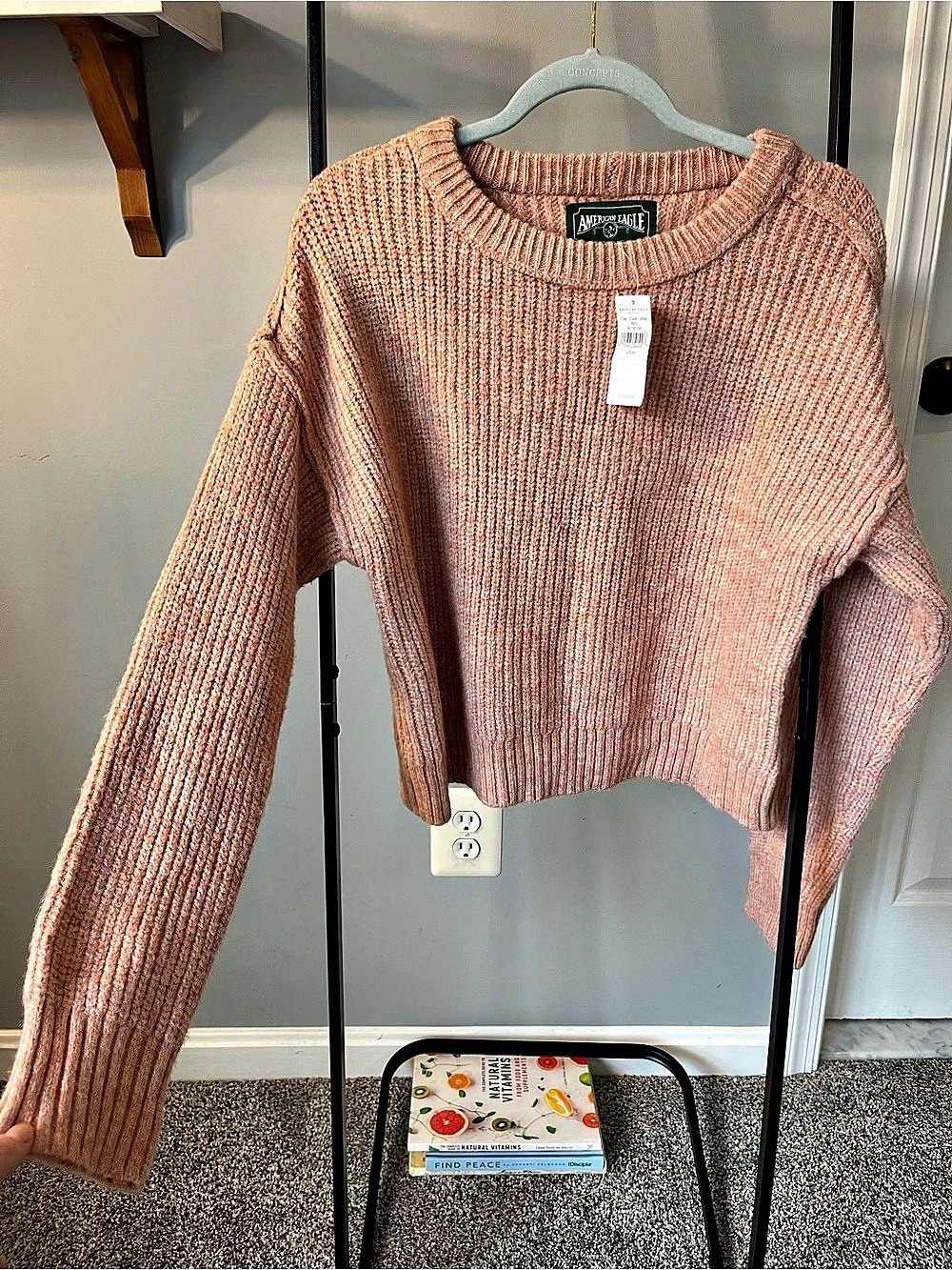 American Eagle Ribbed Crew Neck Sweater Pink Size Medium NWT